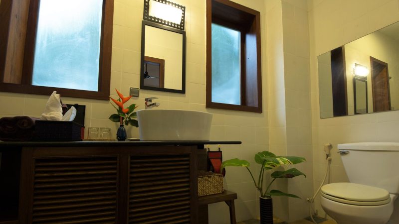 MWK Frangipane-Bathroom